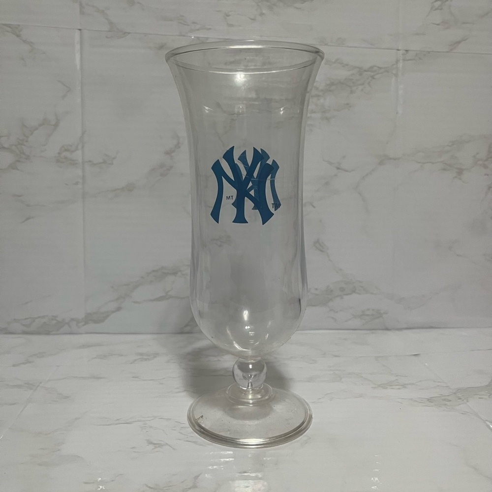 NY Yankees Plastic Cocktail Yankee Stadium